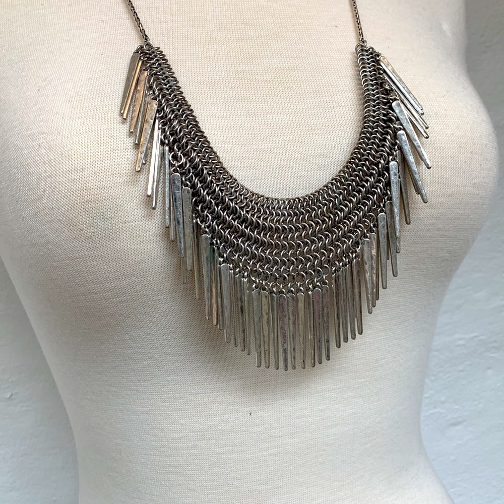 NWT stunning silver long drape necklace